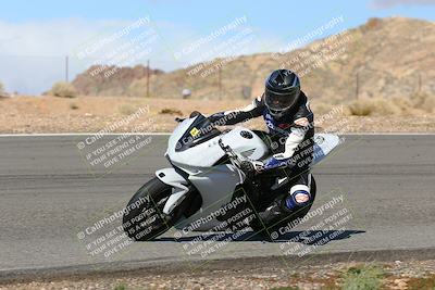 media/Feb-05-2023-Classic Track Day (Sun) [[c35aca4a42]]/Group 2/session 3 turn 13/